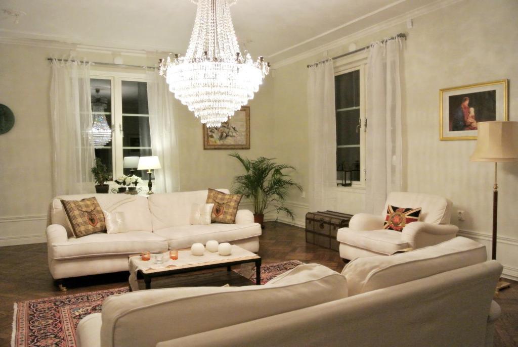 Villa Harriet Fittja エクステリア 写真
